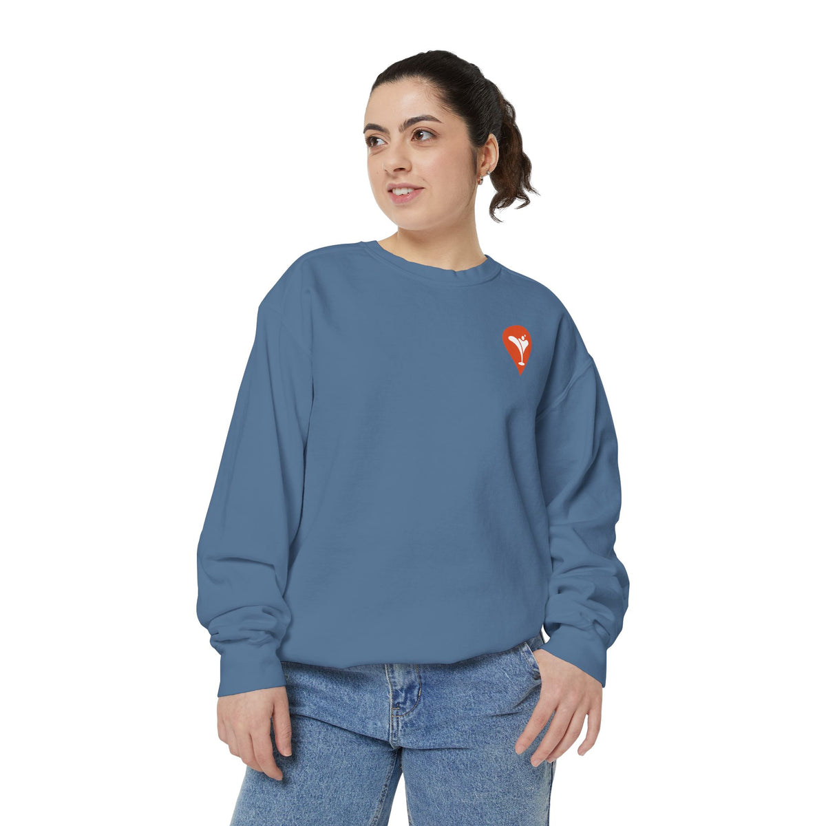 Wind & Sailing Crewneck Sweatshirt in Blue Jean, female model, front