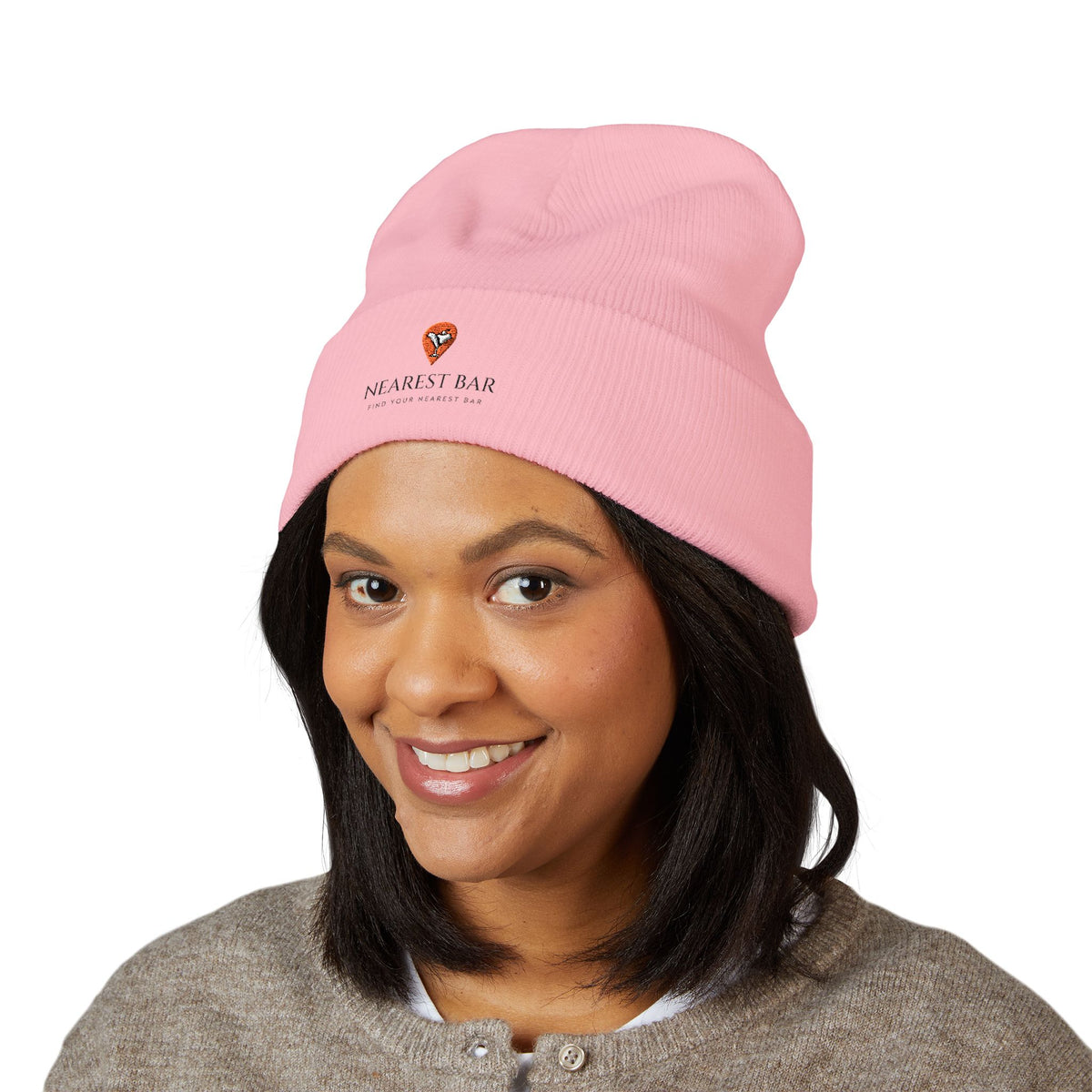 Nearest Bar Knit Cap (Light Colors) in Baby Pink, female model