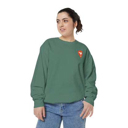 Wind & Sailing Crewneck Sweatshirt in Light Green, female model, front